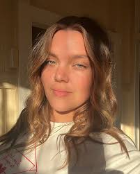 ELLA CRAWFORD (@ellavictor.ia) • Instagram photos and videos