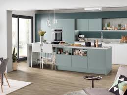 Petite table cuisine cuisine salle à manger meuble cuisine meuble maison déco maison idées pour la maison cuisines deco cuisines maison petites pour avoir une ambiance industrielle dans votre cuisine, optez pour la table de bar carrée design industriel bois et métal madison de miliboo. 35 Cuisines Ouvertes Avec Ilot Central Pour S Inspirer