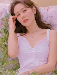 Country asia chinese hong hong kong indian japanese kong korean other other asia taiwanese thailand. Son Ye Jin Will Start Filming For A Hollywood Movie In The First Half Of Next Year Zapzee
