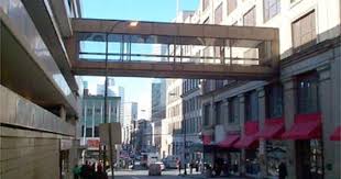 The Bridge That Connected The Kaufmann S Parking Garage To Kaufmann S Department Store Pittsburgh Allegheny County Department Store