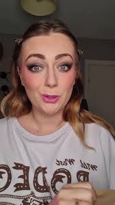 Kate Longden (@katelongdenmakeup)