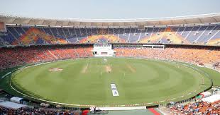 پچھلے دنوں جب بھارتی وزیر دفاع راج ناتھ سنگھ نے ہندوؤں کے لیے انتہائی مقدس چین میں واقع کیلاش مانسرور پہاڑ تک جانے کے لیے ریاست اتراکھنڈ میں ایک سڑک کا افتتاح کیا تو نیپال کی ناراضگی. The Narendra Modi Stadium Is The It S Not Cricket Moment For India