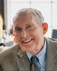 Sandy Crowe's Instagram, Twitter & Facebook