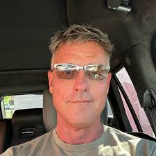 What's everyone doing to make there carpet look better replacing it ain't  in the budget rn