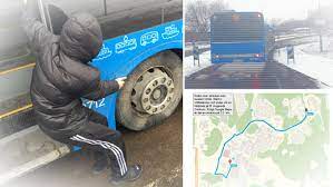 Mannen är nu anhållen för olaga hot och vapenbrott. Hovratten Provar Busslapningen I Goteborg Nyheter Idag