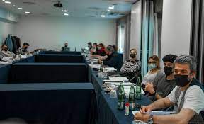 Le fate ignoranti serie tv. Le Fate Ignoranti Serie Tv Trama Cast Trailer Uscita