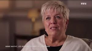Découvrez toute la carrière de mimie mathy. Mimie Mathy Blessee Par Les Critiques Sur Les Enfoires Apres Le Depart De Jean Jacques Goldman Voici