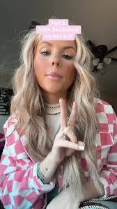 Carla Hyde's Instagram, Twitter & Facebook