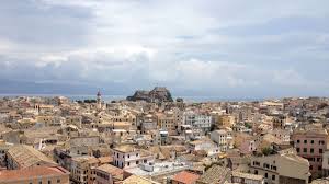 After a health scare, a family moves from philadelphia to a father's hometown of maitland, australia. W4wljd2eqsymwm