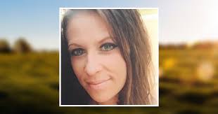 Julie Craddock's Instagram, Twitter & Facebook