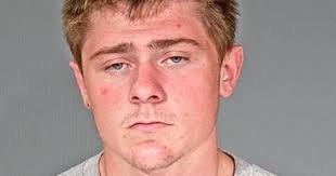 Oconomowoc man alleged to have taken $94,000 in property from Ashippun  business