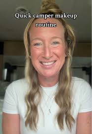 Robyn Putting Makeup