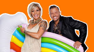 It looks like you're using artstation from europe. Sommerhaus 2019 Willi Und Jasmin Herren Kann Nichts Mehr Schocken