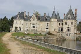 Saint Mathieu Chateau Rocher Saint Mathieu Limousin Correze