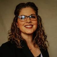 Julie Briggs's Instagram, Twitter & Facebook