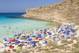 Find the perfect vacation package for italy on tripadvisor by comparing italy hotel and flight prices. 16 Best Beaches In Italy For The Best Ocean Views In 2021