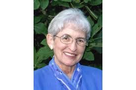 Lisa Borel's Instagram, Twitter & Facebook