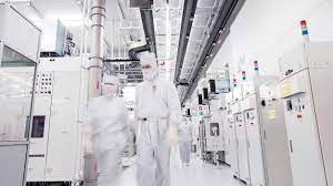 #freiraum #reinraum #karriere #hobby #machbeides #techniker #einrichter. Arbeiten In Der Hightech Fabrik Piepenbrock Blog