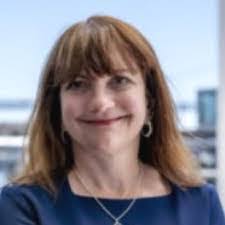 Gail Fern's Instagram, Twitter & Facebook