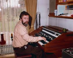 Klaus Wunderlich & Orchestra – 4