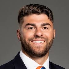 Sami Marquez's Instagram, Twitter & Facebook