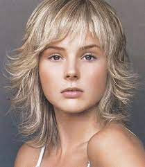 Easy Hairstyles Everyday Layered Hairstyles Gallery Mediumfinehairstyles Lassige Frisuren Haarschnitt Kurz Stufige Haare