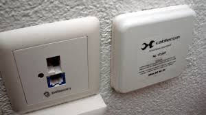 Highspeed internet mit bis zu 300 mbit/s. Telefon Internet Und Fernsehen In Der Schweiz