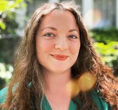 Meet Ms. Manship, CWS High School Art & History Teacher