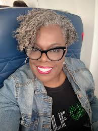 Hello and a warm welcome to all our new members who joined us this week!  We're so excited to have you here. Why not introduce yourself by sharing a  photo of your