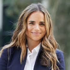 Amy Halvorsen's Instagram, Twitter & Facebook