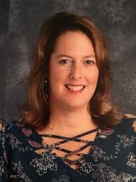 Shari Frye's Instagram, Twitter & Facebook