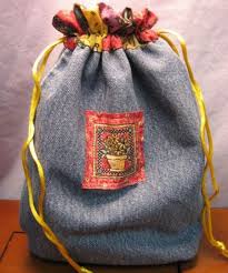 Cara jahit beg kain jeans. Cara Membuat Beg Seluar Jeans Dengan Tangan Mereka Sendiri Corak Kelas Induk Cara Menjahit