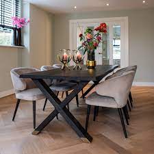 eettafel gouden details richmond interiors de ruijtermeubel eetkamer interieur interieur woonkamer huis interieur