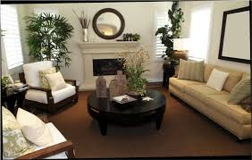 Small living room furniture arrangement examples. How To Arrange A Small Sitting Room Whaciendobuenasmigas