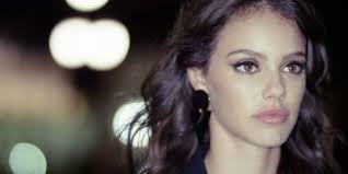 Check out the latest pictures, photos and images of laura neiva. Who Is Laura Neiva Dating Laura Neiva Boyfriend Husband
