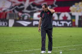 Aí tem o desgaste, tudo que temos enfrentado. Rogerio Ceni Lamenta Gol Sofrido No Inicio E Admite Atuacao Abaixo Do Flamengo Erros Tecnicos Simples Lance