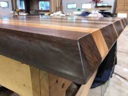 Pin On Tavoli In Resina