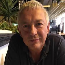 Colin Chalmers (@colinchalmers)