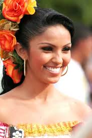 Celebrities who come from the south american nation are always proud to give their country a shoutout and to represent it, no matter how big their stage is. Pin By Lizeth Gomez Uscategui On Colombia Pinterest Colombian Culture Colombian Women Colombian People