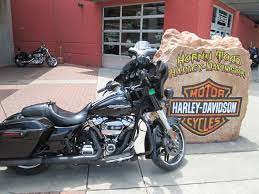 Used 2017 Harley Davidson Street Glide Special Vivid Black Motorcycles In Temple Tx Uh682331