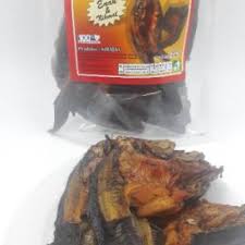 Ikan seperti ini masih cukup baik untuk digoreng karena masih dapat memberi hasil yang rapuh seperti ikan salai selais kering yang biasa dijual di. Harga Ikan Salai Terbaik Makanan Segar Beku Makanan Minuman Agustus 2021 Shopee Indonesia