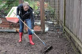 When building our chicken coop, we lined the floor with an extremely thick (about 1/16 inch), impermeable plastic which at night the chickens naturally come into the coop to roost. Keep Your Chicken Coop Clean Homesteader Depothomesteader Depot