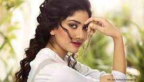 Sai pallavi senthamarai is an indian film actress and dancer who appears in telugu, malayalam and tamil films. Sai Pallavi S Romantic Films That Pulled The Right Strings Premam Fidaa And More