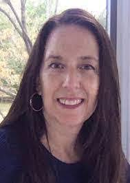 Diana Minelli's Instagram, Twitter & Facebook