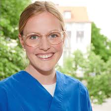 Jenna Lentz, Zahnarzt in Köln : Termin online buchen