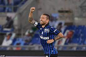 Alejandro darío gómez, known as papu gómez, is an argentine professional footballer who plays as a forward, winger or attacking midfielder f. L9m49qlpqdgvwm