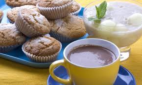 Receta de Magdalenas, chocolate a la taza y bolas de frutas - Eva Arguiñano