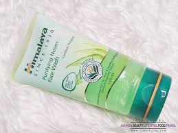 Beli produk himalaya berkualitas dengan harga murah dari berbagai pelapak di indonesia. Kulit Cantik Tanpa Jerawat Dengan Himalaya Neem 10 Khasiat Neem Yang Perlu Anda Tahu Iena Lifestyle Blogger