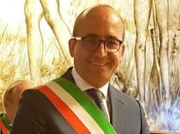 Omaggio a Battiato e Dalla con Dolcenera, Daniel Zappa, l'EthosOrchestra.  Tutto esaurito al Teatro Lucio Dalla di Milo