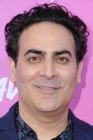 Reparto de Armstrong (película 2017). Dirigida por Nicholas Lund-Ulrich, Kerry  Carlock